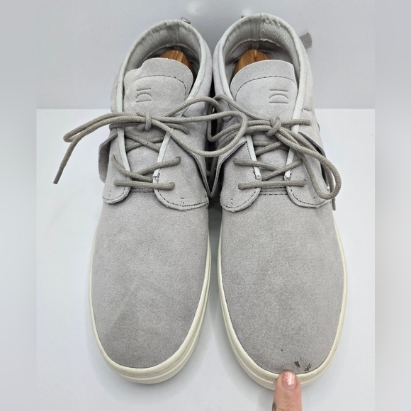 clear weather | one o one light grey suede low-top chukka sneakers | MENS 9.5 - Picture 4 of 11